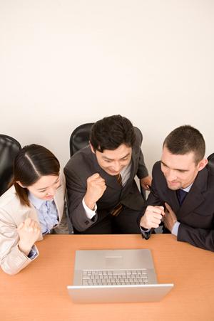 電話対応を見えるIVR化にしませんか？